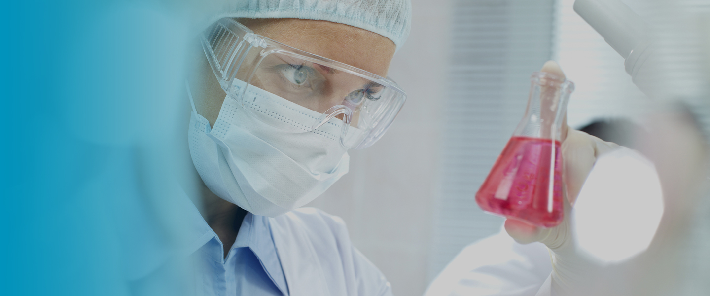 Visuel laboratoire chimie technicienne