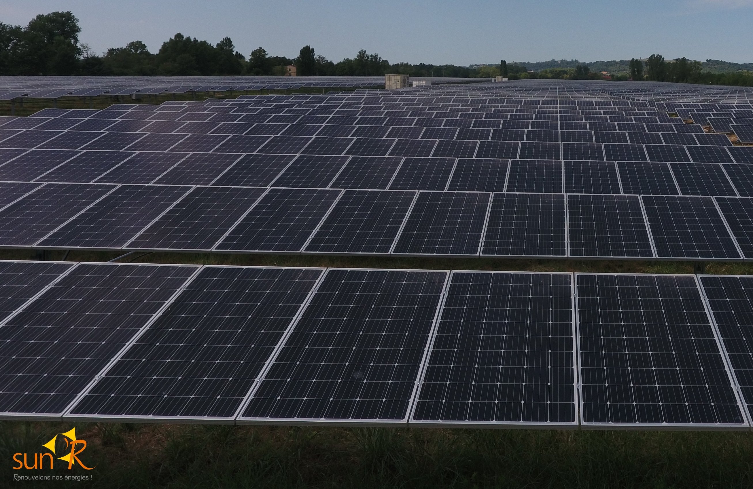 centrale photovoltaïque vue de près