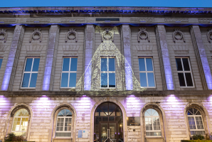 place crevecoeur en lumière
